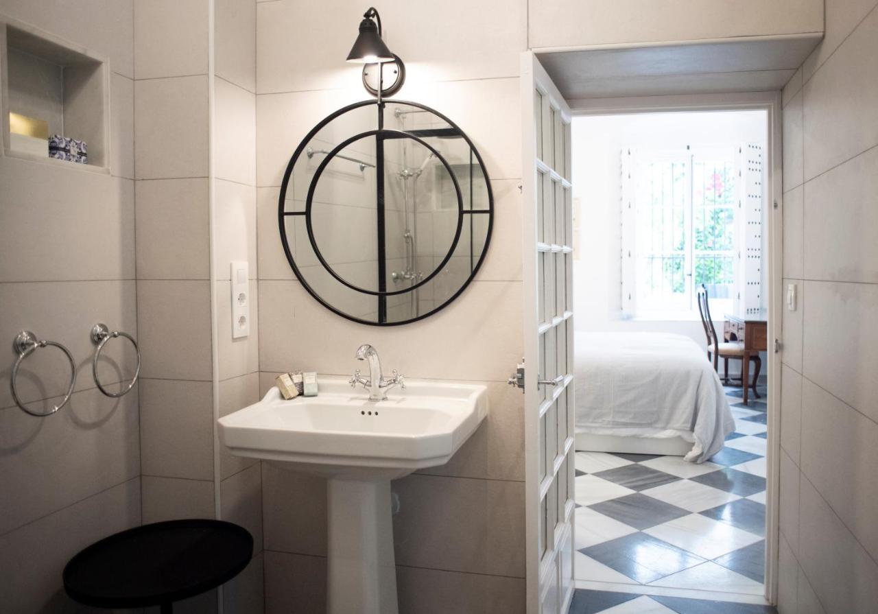 Gatu Premium Apartamento Palacio Oneto Con Jardin Privado " Preferente Mayores De 25 Anos Y Familias " El Puerto de Santa María Exteriör bild