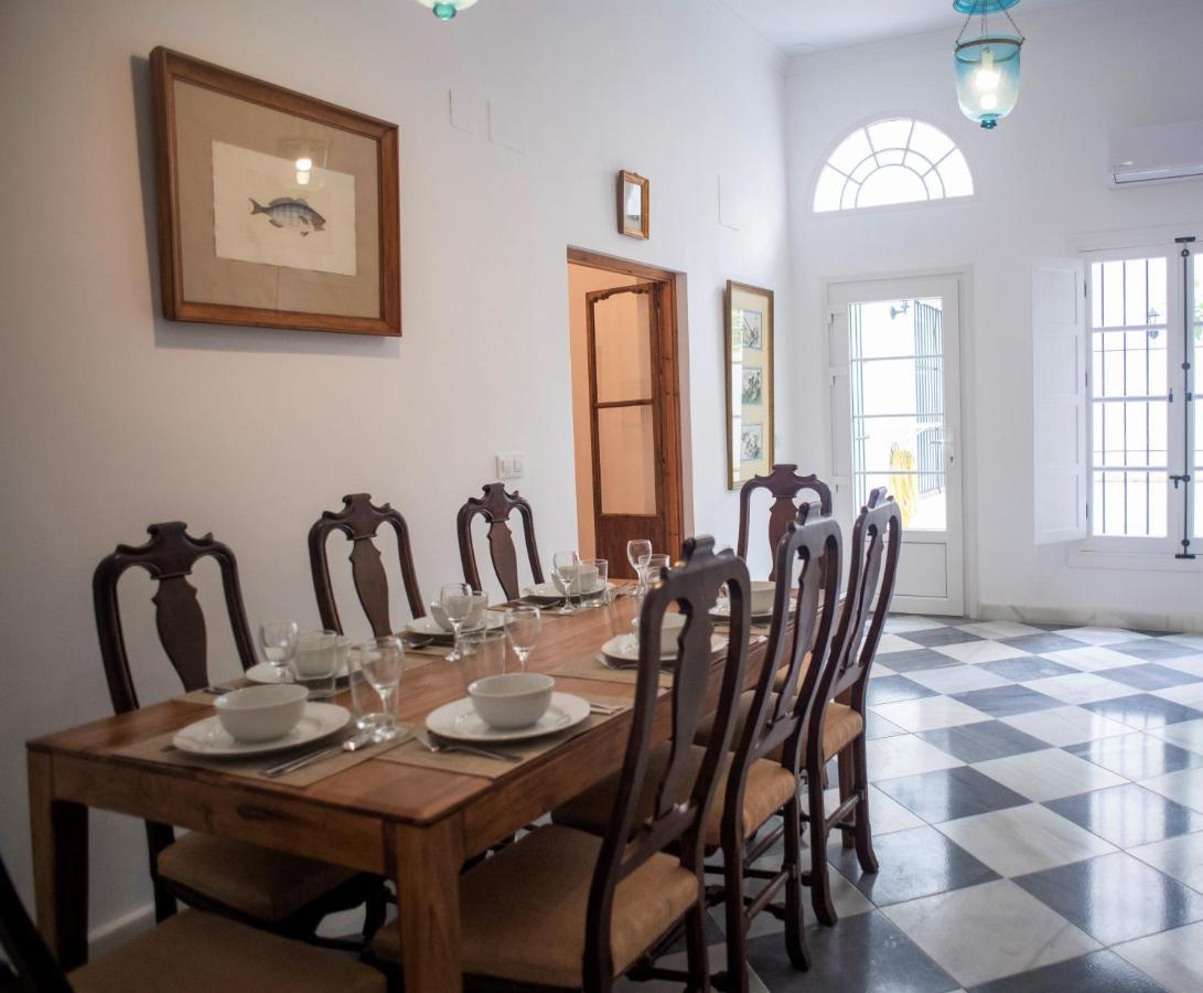 Gatu Premium Apartamento Palacio Oneto Con Jardin Privado " Preferente Mayores De 25 Anos Y Familias " El Puerto de Santa María Exteriör bild
